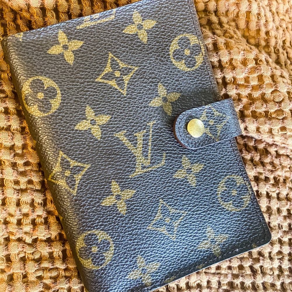 Louis Vuitton PM Agenda
